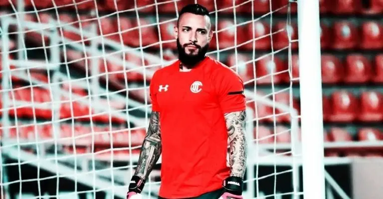 Antonio Saldívar seguirá trabajando en Toluca. Galería Referee