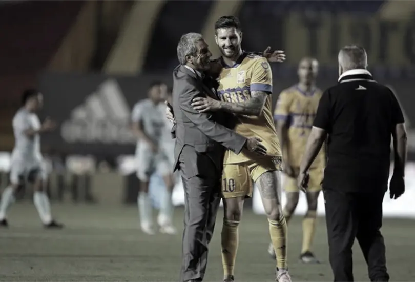 Personajes de la Liga MX se dieron tiempo para despedir a Tomás Boy. Personajes de la Liga MX se dieron tiempo para despedir a Tomás Boy.