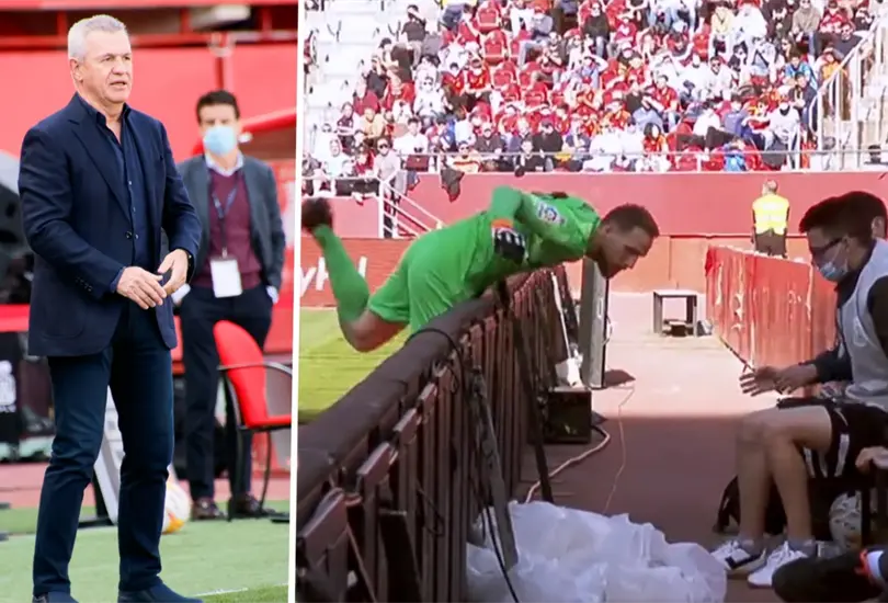Muestran a baloneros del Mallorca escondiendo balones ante Atl&eacute;tico