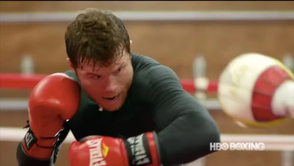 ´Canelo´ es contundente, él lo que quiere ser es el mejor libra por libra, les guste o no a sus detractores: "He hecho cosas mejores que quienes están ahora en la cima. Nunca me ha quitado el sueño ser el mejor libra por libra del mundo porque es alguien que te coloca en esa posición y a lo mejor no les caigo bien. Pero me siento el número uno, por eso he llegado hasta donde he llegado".