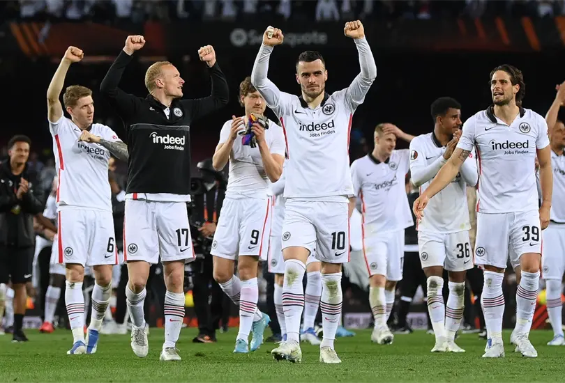 Barcelona es eliminado por el Eintracht de Europa League; reacci&oacute;n lleg&oacute; tarde