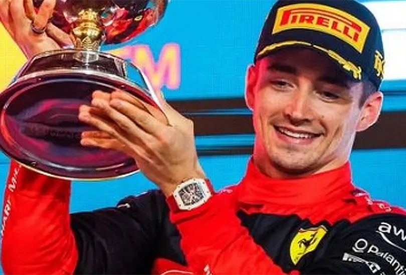Leclerc con su reloj Richard Mille Leclerc con su reloj Richard Mille