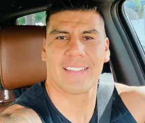 Carlos Salcido pensó que sería chofer de autobús, no futbolista