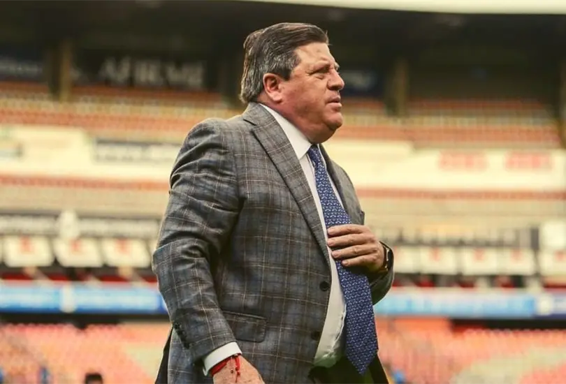 El ´Piojo´ aceptó que recibió una multa tras externar su molestia contra el arbitraje. El ´Piojo´ aceptó que recibió una multa tras externar su molestia contra el arbitraje.