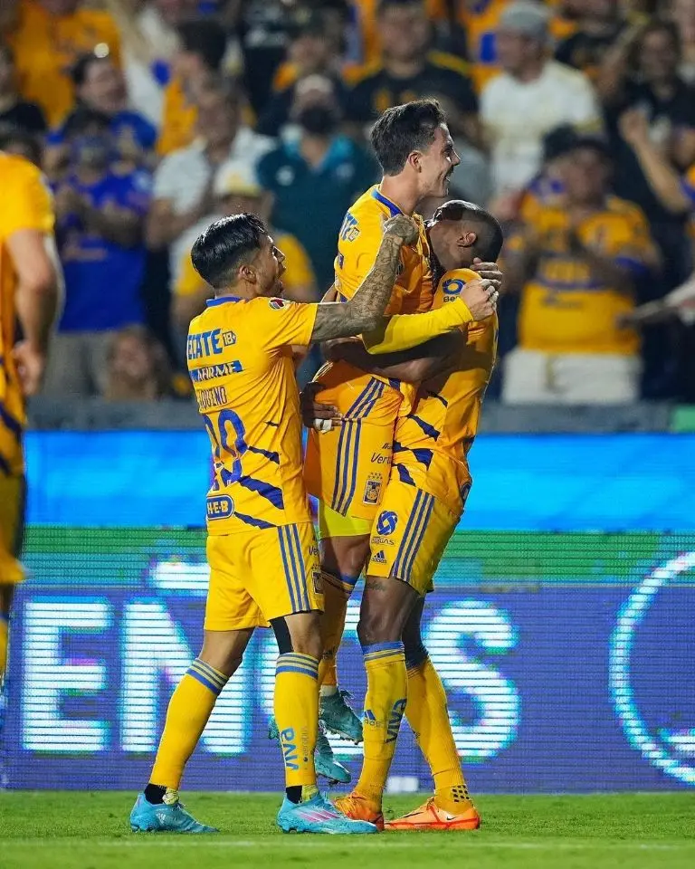 Sebastián Córdova, de Tigres, aseguró que si festeja gol contra América no sería "por grillero". Foto: Instagram @clubtigresoficial.