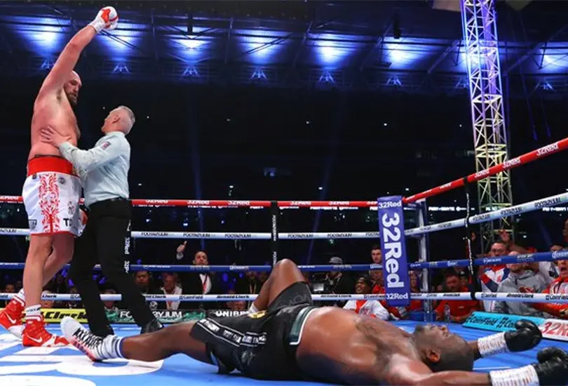 Fury noque&oacute; a Whyte en el sexto round