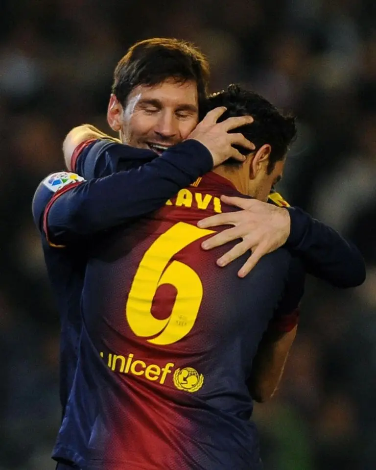 Xavi Hernández en su etapa de futbolista fue compañero de Lionel Messi. Foto: Instagram @Xavi