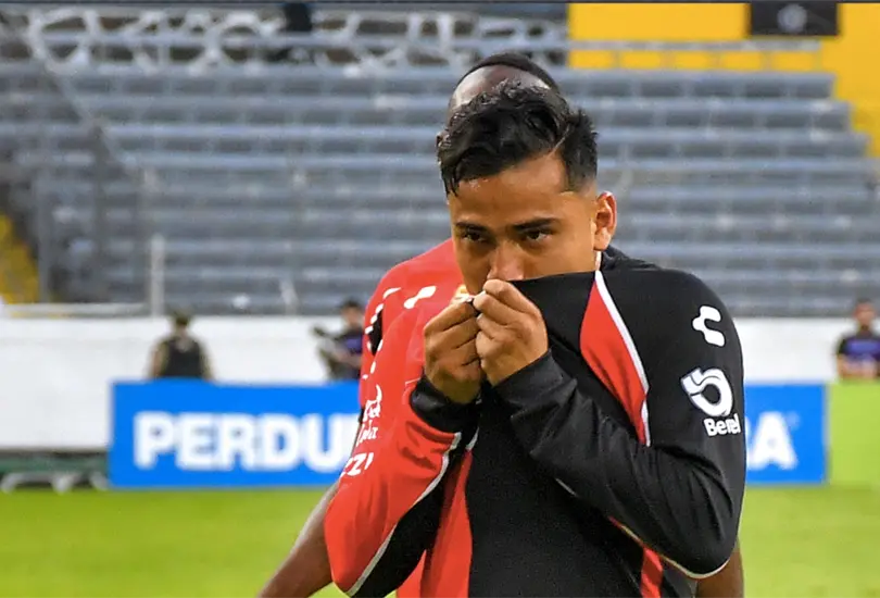 Jairo Torres se despidi&oacute; de la Liga MX con gol 