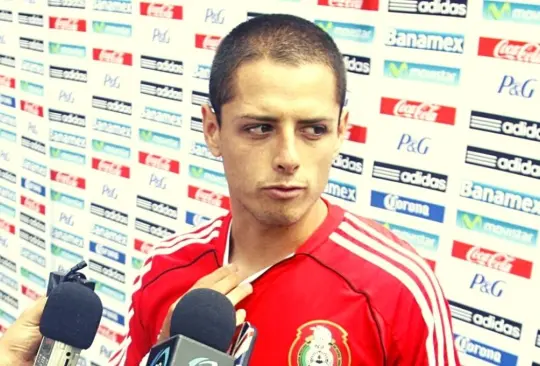 El exfutbolista profesional lamenta la ausencia de Javier Chicharito Hernández en las filas del Tricolor. El exfutbolista profesional lamenta la ausencia de Javier Chicharito Hernández en las filas del Tricolor.
