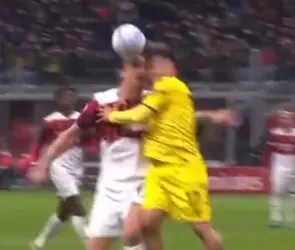 Gary Medel y Zlatan Ibrahimovic protagonizan fuerte choque de cabezas