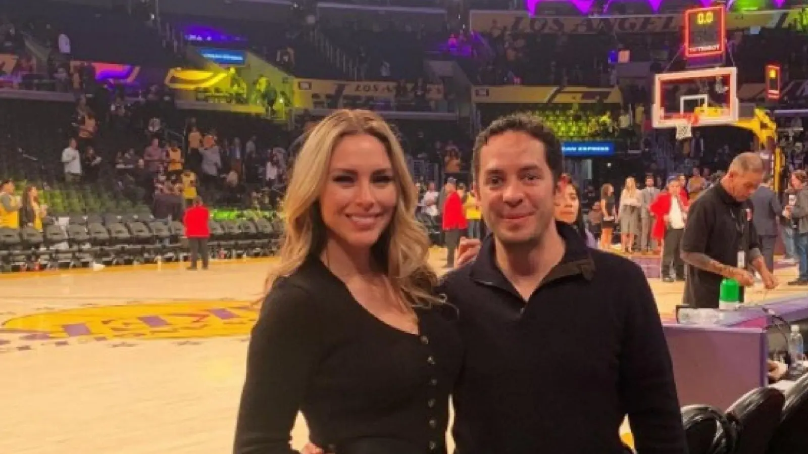 En 2019 salió de ESPN y se casó con el empresario Jorge Alberto Hank.