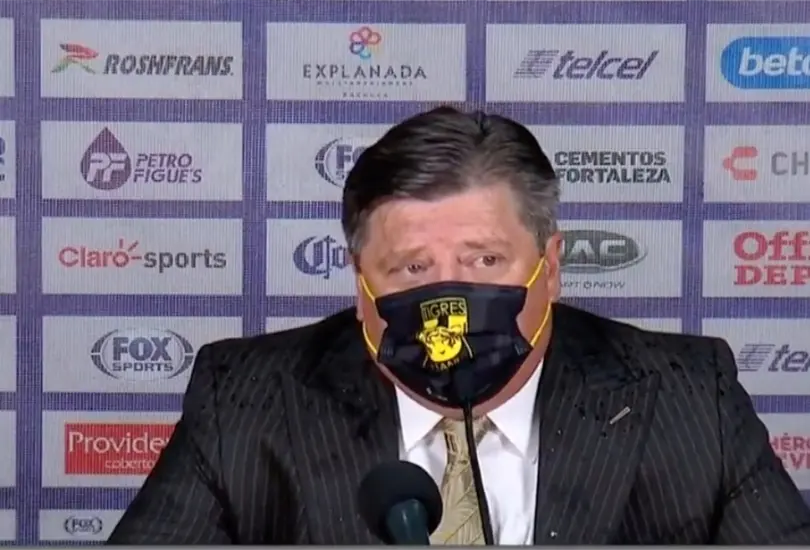Miguel Herrera habla en conferencia de prensa tras la derrota de Tigres ante Pachuca.