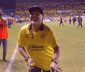 El ´Komander´ cuenta cómo Diego Armando Maradona llegó a vivir en una de sus casas
