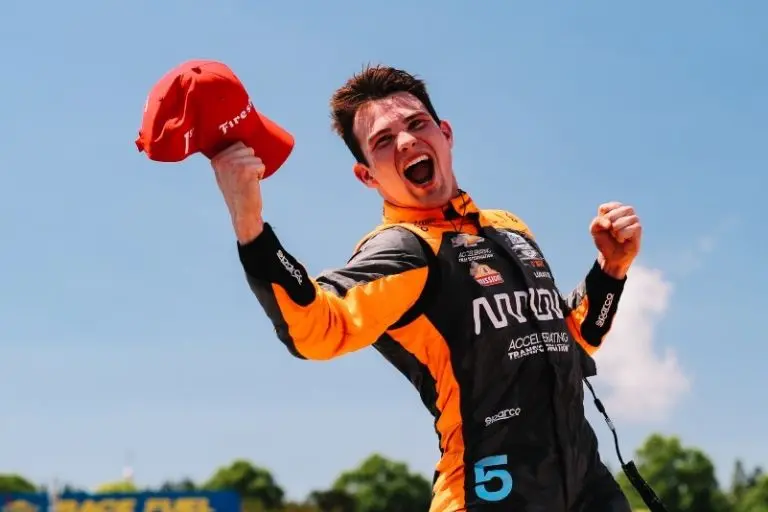 Twitter @IndyCar