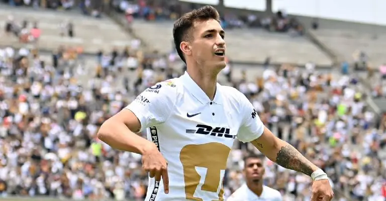 Twitter - @PumasMX