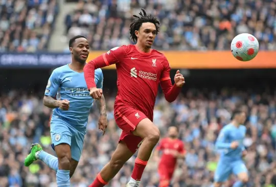 Liverpool y Manchester City pelean por el título de la Premier League