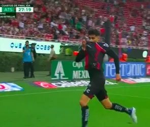 Jeremy Márquez marca doblete y adelanta a Atlas ante Chivas