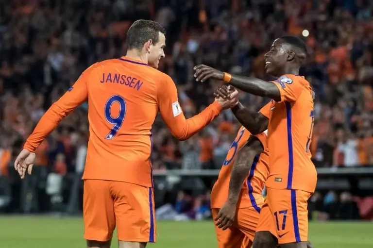 Vincent Janssen anotó 7 goles con Holanda - Twitter @vincentjanssen
