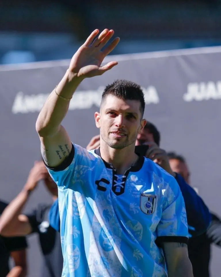 Tiago Volpi estuvo cinco años con el Querétaro. (@tiagovolpi_90)