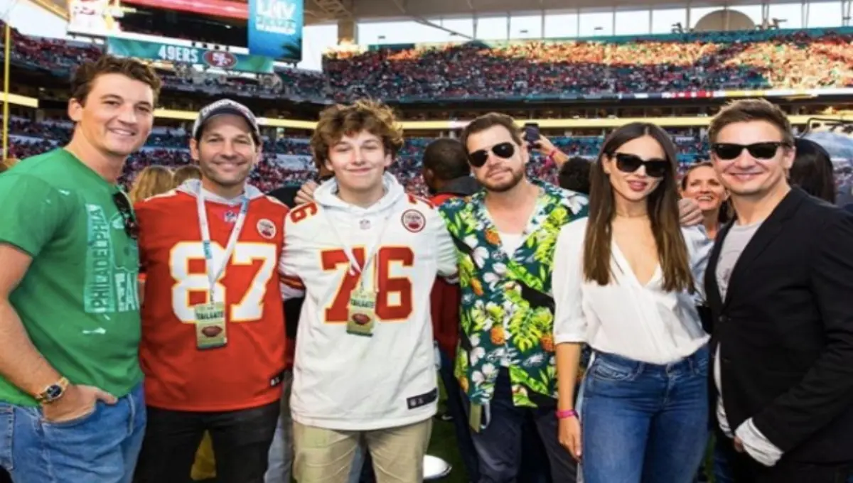 Eiza se ha ganado un lugar en Hollywood, por lo que se codea con grandes estrellas del cine y además la invitan a eventos importantes como el Super Bowl. (@eizagonzalez)