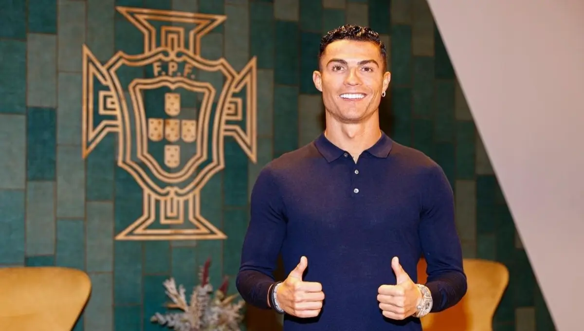 En 2016, Eiza fue relacionada con la exestrella del Real Madrid, Cristiano Ronaldo. De acuerdo con los reportes, ambos estuvieron juntos en Ibiza y en una fiesta en París, las pistas fueron una foto que la misma actriz subió de Ibiza.