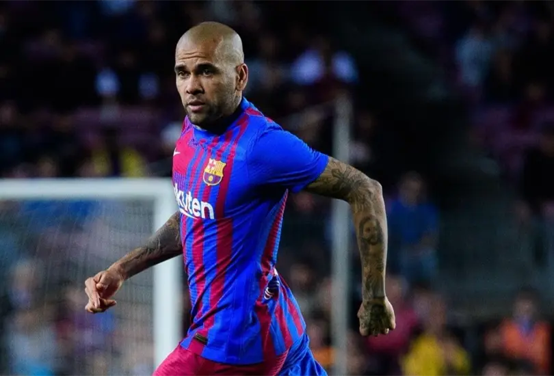 Dani Alves declaró que el Barcelona no tiene un buen trato con los jugadores que hicieron historia en el Club Dani Alves declaró que el Barcelona no tiene un buen trato con los jugadores que hicieron historia en el Club
