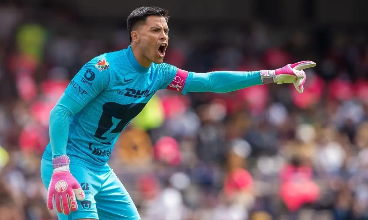 Alfredo Talavera es agente libre, pero con 39 años aspira a ser convocado a otro Mundial.