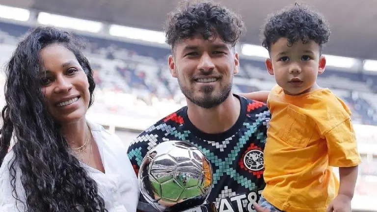 Bruno Valdez junto a su familia. <br>@bruvaldez