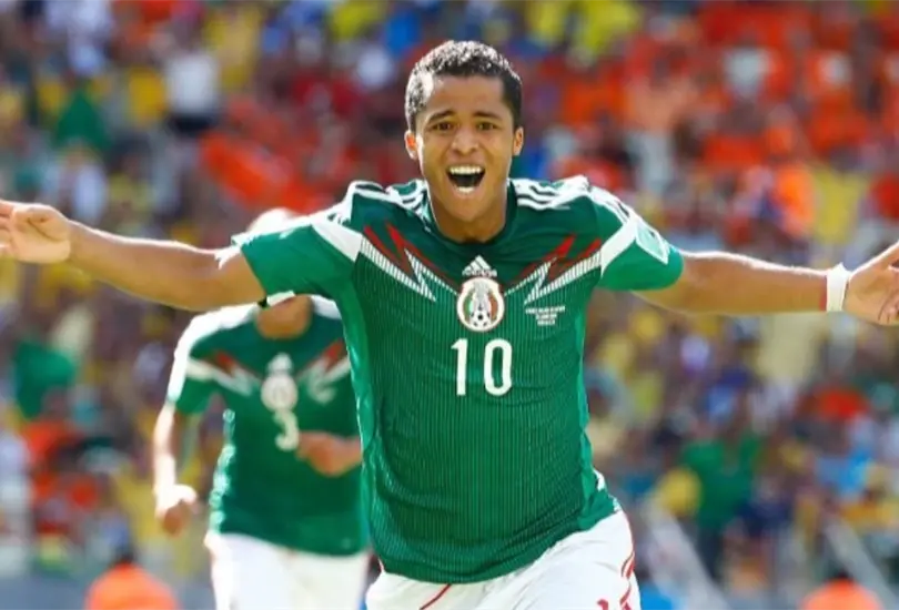 Giovani Dos Santos celebra su gol ante Holanda en Brasil 2014.