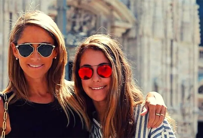 La hija mayor de Inés Sainz recientemente debutó en el mundo restaurantero. La hija mayor de Inés Sainz recientemente debutó en el mundo restaurantero.