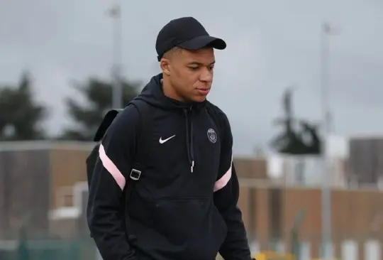 El periodista español compartió un video para criticar la decisión que  tomó kyliam Mbappé con respecto al Real Madrid.