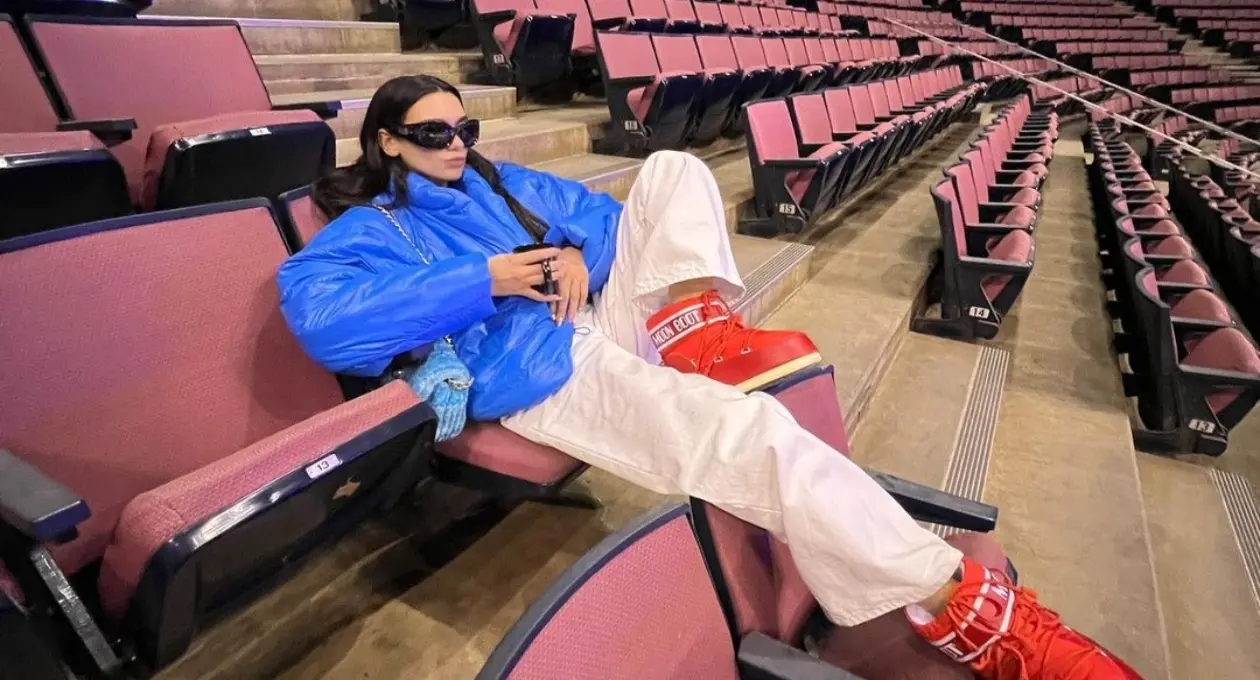 Hasta el momento ha lanzado dos discos: "Dua Liga" y "Future Nostalgia". 