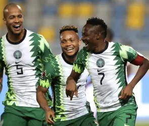 ¿Moletour? Nigeria convoca a sus estrellas para jugar ante México