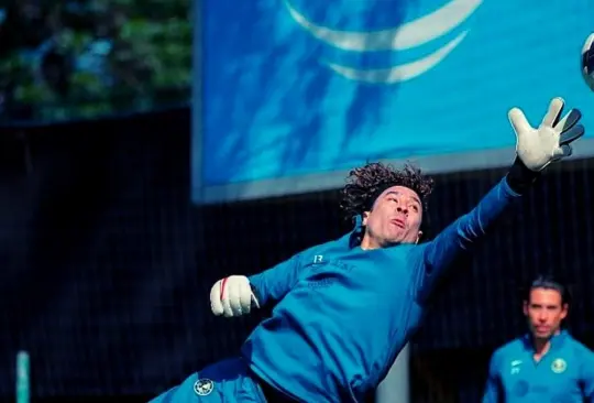 La FIFA publicó un video con una de las mejores atajadas que ha tenido Guillemo Ochoa con la Selección Mexicana.