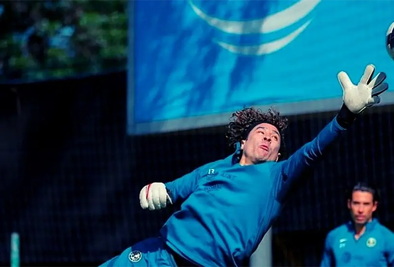 La FIFA publicó un video con una de las mejores atajadas que ha tenido Guillemo Ochoa con la Selección Mexicana. La FIFA publicó un video con una de las mejores atajadas que ha tenido Guillemo Ochoa con la Selección Mexicana.