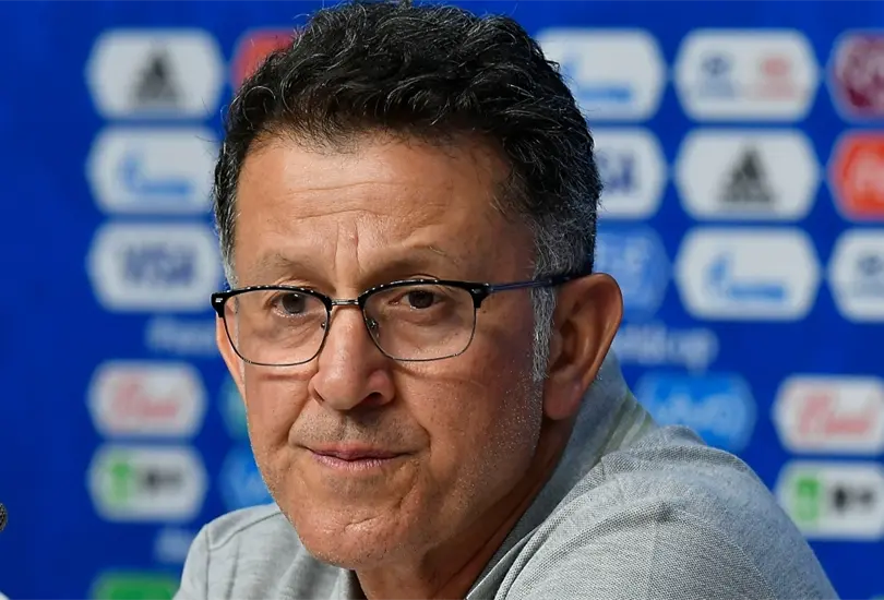 Juan Carlos Osorio en conferencia con la Selección Mexicana. Juan Carlos Osorio en conferencia con la Selección Mexicana.