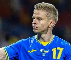 Zinchenko asegura que Ucrania buscará llegar al Mundial para "alegrar a su gente"
