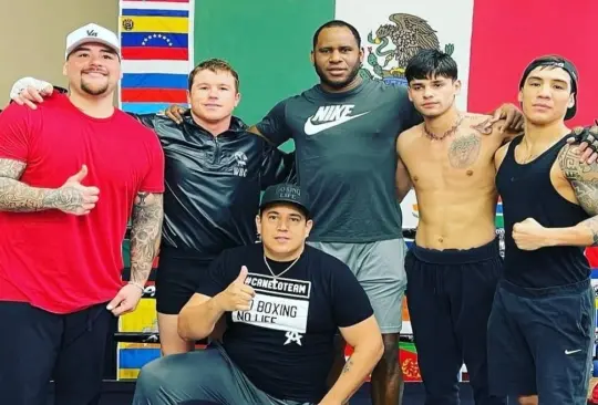 El Canelo Team ha causado sensación en el boxeo. El Canelo Team ha causado sensación en el boxeo.