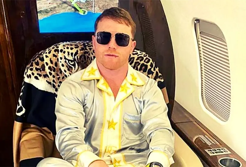El Canelo debutar&aacute; en la categor&iacute;a del peso Semicompleto ante Dmitry Bivol.