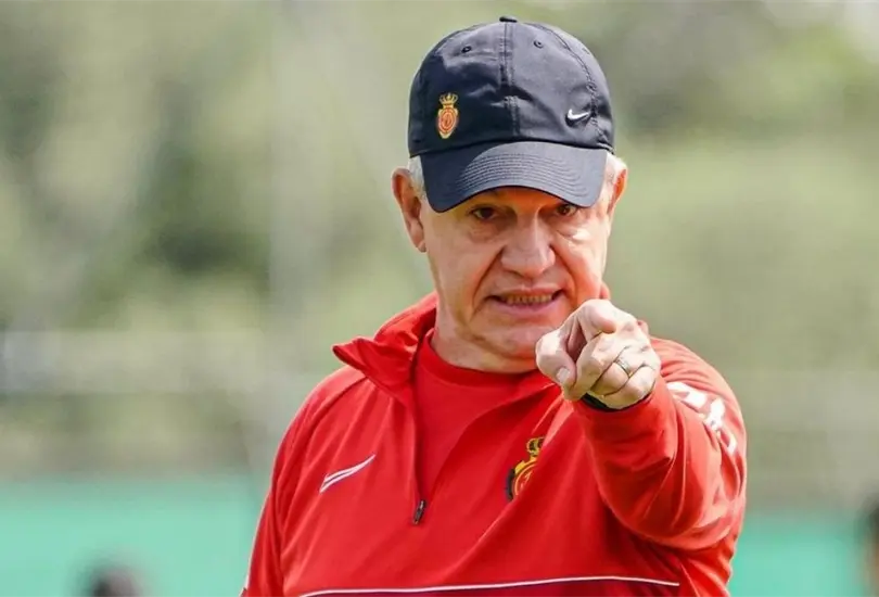 Javier Aguirre asegura que pelearán hasta el último momento para seguir jugando en la Primera División de LaLiga. Javier Aguirre asegura que pelearán hasta el último momento para seguir jugando en la Primera División de LaLiga.