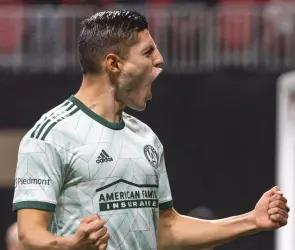 Ronaldo Cisneros marca hat-trick en la victoria del Atlanta United ante Chicago Fire