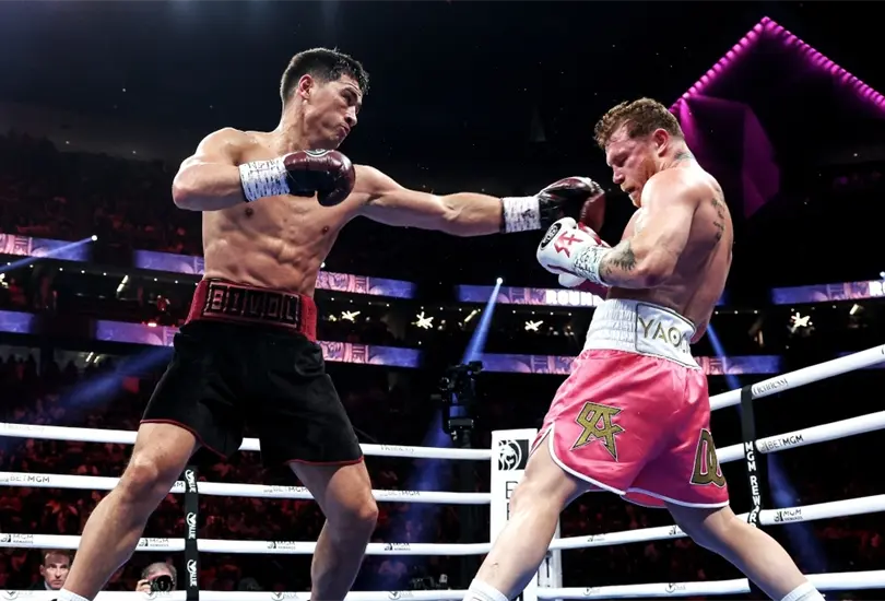 Canelo &Aacute;lvarez revel&oacute; detalles y la posible fecha en la que tendr&iacute;a su revancha ante Dmitry Bivol con cinturones de por medio.