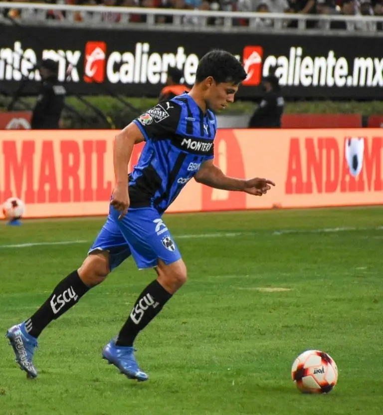 Arturo 'Ponchito' González es del interés de varios clubes. (@arturoglz10)