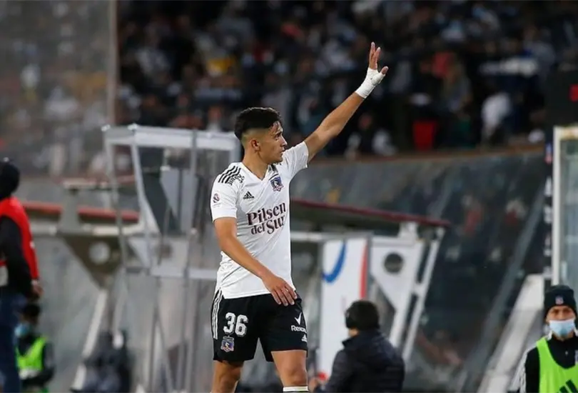 Pablo Solari se neg&oacute; a jugar un partido con Colo-Colo.