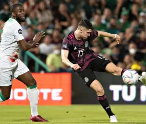 Israel Reyes y Henry Martín le dan ventaja a México sobre Surinam