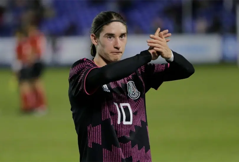 Marcelo Flores agradeci&oacute; los mensajes de apoyo tras fallar su penal en el M&eacute;xico vs Surinam