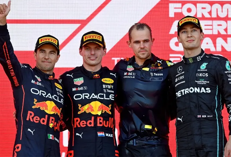 Christian Horner felicit&oacute; a Checo P&eacute;rez por subir al podio del GP de Azerbaiy&aacute;n 2022