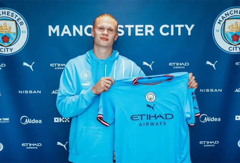Erling Haaland fue presentado como nuevo jugador del Manchester City