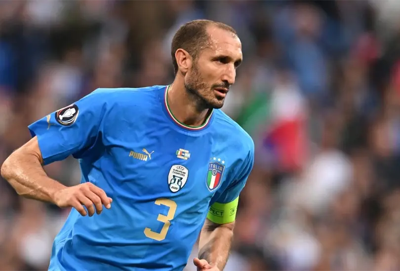 Giorgio Chiellini fue presentado como nuevo jugador del LAFC, donde será compañero de Carlos Vela Giorgio Chiellini fue presentado como nuevo jugador del LAFC, donde será compañero de Carlos Vela