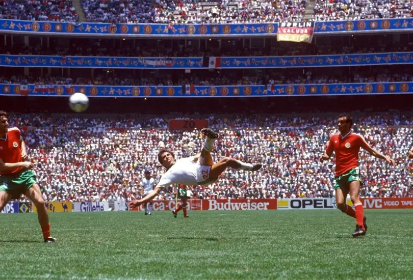 Manuel Negrete anot&oacute; uno de los goles m&aacute;s ic&oacute;nicos en la historia en M&eacute;xico 1986